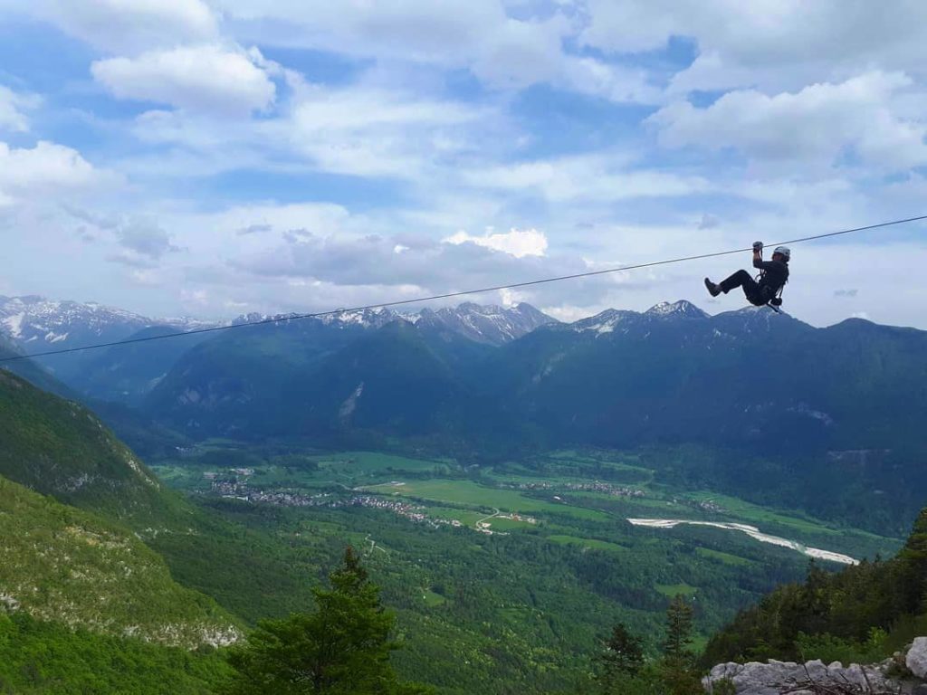 ZIPLINE Hostel Soča Rocks